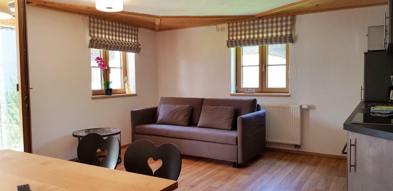 Ferienwohnung Bader โบลสเตอร์แลง ภายนอก รูปภาพ